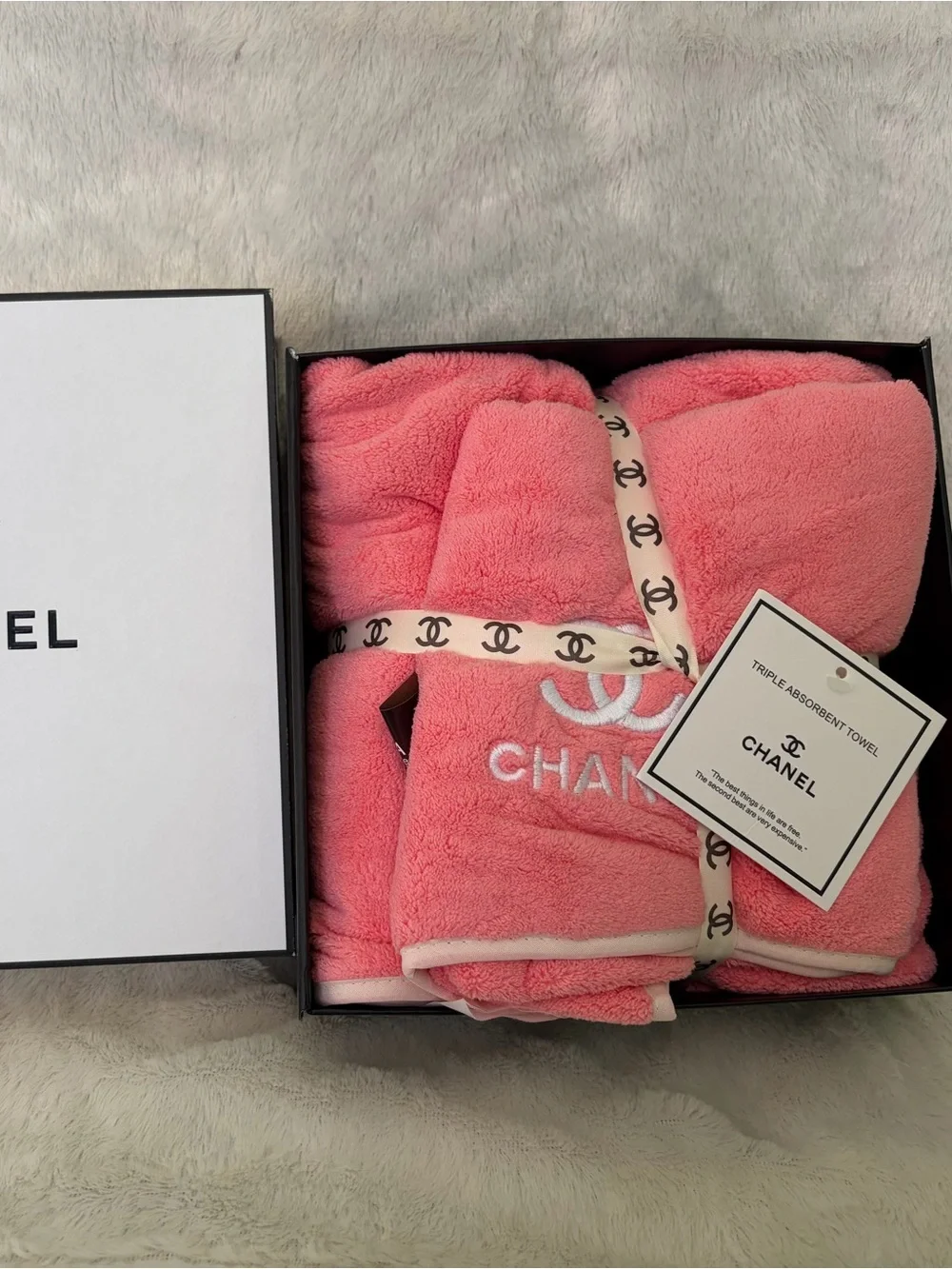 Rare Auth Chanel Bath Towel Set!